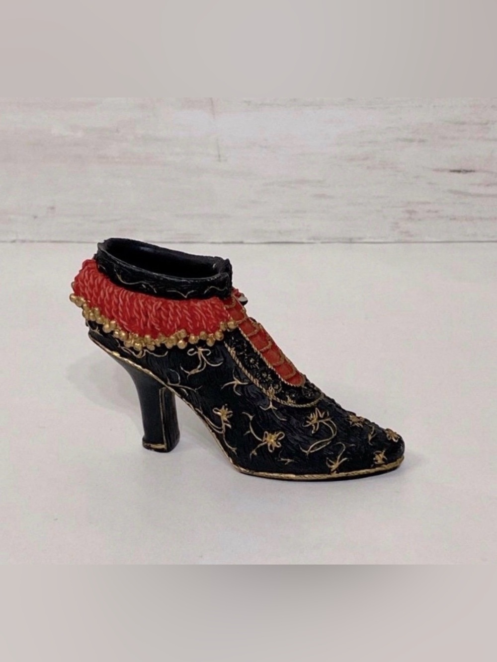 Vintage  My Treasures Victorian Shoe Figurine